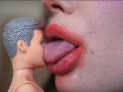 Amaterji, Rjavolaska, Fetiš, Poljubljanje, Solo