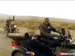 Röv slick, Bil, Europeisk, Fingering, Slick, Verklighet, Kort hår, Voyeur