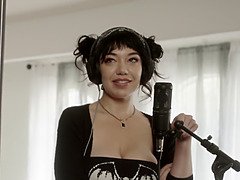 Asiatisch, Grosse titten, Blasen, Hd, Interrassisch, Lecken, Orgasmus, Muschi