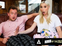 큰 음경, 큰 가슴, 금발의, 도기스타일, 자연의 가슴, 보지, 현실, 여자 형제