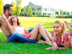 Anál, Veľký zadok, Veľké péro, Kuřba, Na psíka, Prirodzené prsia, Teenka, Kozičky