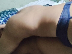 Amateur, Preservatif, Branlette thaïlandaise, Femme au foyer, Indienne, Épouse