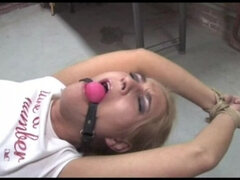 Sadomasoquismo, Rubia, Tacones, Orgasmo, Afeitado, Juguetes