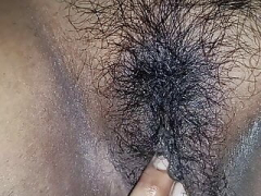 Asiático, Penetracion con dedos, Masturbacion con pies, Peludo, Indio, Besar, Mamá, Coño