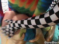 Pik sutte, Brunette, Kollegieværelse, Handsker, Gruppe