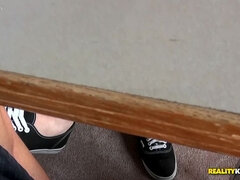 Любители, Большая жопа, Минет, Брюнетки, Сперма на лице, Реалити, Бритые, Тату