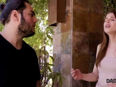 Beccata, Cieca, Papà, Pisello, Da dietro, Hd, Rossa, Ragazza