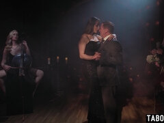 Tette grandi, Tettona, Cougar, Gola profonda, Hardcore, Mamma che vorrei scoparmi, Mamma, Figa