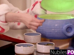 浴室, フェラチオ, コンピレーション, 中出し, 眼鏡, Hd, オーガズム, 赤毛