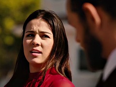 Μεγάλος πούτσος, Μελαχροινή, Φιλί, Έφηβος, Βυζιά