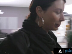 69, Gros cul, Bondage, Face assise, Fétiche, Doigter, Léchez, Chatte