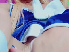 Любители, Жопа, Большой клитор, Дилдо, Мастурбация, Соло, Сквиртинг, Чулки