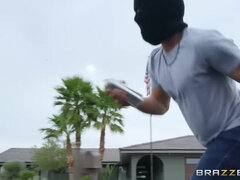 Kaylani Lei: Taking Care of The Vandal