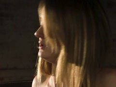 Černé, Kuřba, Bondáž, Dominace, Ponížení, Trest, Tetování, Vibrátor