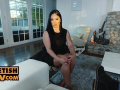 Curvacious sales rep Lea Lexxis is your fantasy foot fetish fuck - itsPOV - Pov