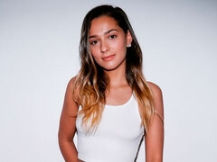 Szőke, Cumizás, Kutya póz, Tátongó, Kézimunka, Csókolózás, Tini, Begyek