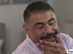 Anaal, Grote mammen, Diep in de keel, Ladyboy, Anaal likken, Shemale