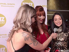 Enorme, Festa, Ruivoa, Tetas