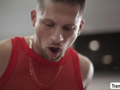 Anál, Velké kozy, Dávení penisem, Ladyboy, Rimjob, Shemale