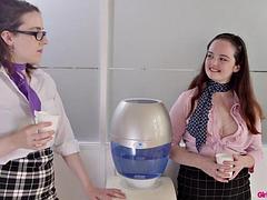 Enthousiasteling, Kont, Bruinharig, Fetisj, Lesbisch