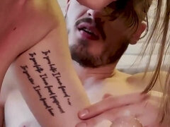 Stor røv, Stor pik, Creme tærte, Beskidt snak, Mor jeg gerne vil kneppe, Naturlige bryster, Orgasme, Hård sex