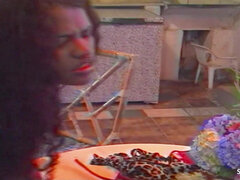 In den arsch, Grosse titten, Blondine, Paar, Hardcore, Latina, Transfrau, Vintage