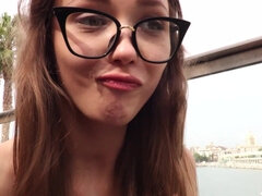 Velike joške, Rjavolaska, Busty, Zunaj, Pornozvezde, Obrito, Najstnice, Joške