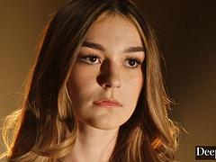 Velik kurac, Blondinka, Fafanje, Zunanji izliv, Temnopolti, Medrasni seks, Italijanka, Joške