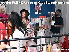 18, Avsugning, Långt ner i halsen, Hd, Mellanrasig, Naken, Tonåring, Tajt