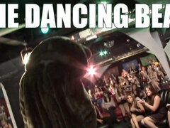 Stor kuk, Blondin, Avsugning, Klädd kvinna naken man, Hd, Mellanrasig, Latina, Party