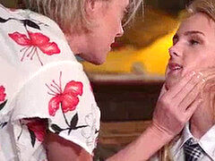 Lesbisk, Mor jeg gerne vil kneppe, Mor, Stedmor, Luder