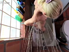Anal, Avsugning, Fångad, Sperma shot, Fingering, Hardcore, Onani
