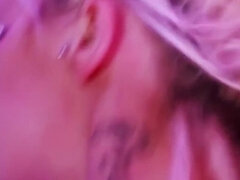 Большие сиськи, Блондинки, Минет, Британки, Парочка, Сперма во рту, Милф, Тату