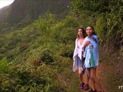 Dichtbij, Extreem, Zoenen, Openbaar, Alleen