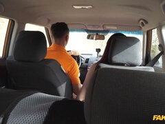 Amatør, Kukk suging, Bil, Tjekkisk, Utendørs, Piercingen, Sokker, Pupper