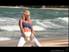 Blondi, Spermashotti, Ryhmä, Rankka, Lesbo, Luonnolliset tissit, Ulkona, Vuosikerta