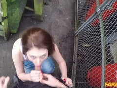 Ερασιτέχνης, Πρωκτικό, Αυτοκίνητο, Χύσιμο, Πρώτου προσώπου, Γλειφοκώλι, Χτύπημα, Στολή