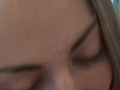 Salle de bains, Sucer une bite, Compilation, Couple, Doigter, Pov, Adolescente, Nénés