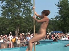 Amador amadora, Peitos grandes, Loiroa, Morena, Clássicoa, Grupo, Ao ar livre cartaz de rua outdoor, Xoxota