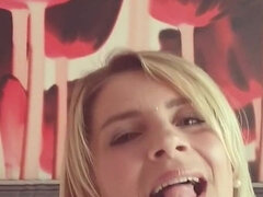 Amatør, Rumpe, Stor rumpe, Store pupper, Blond, Sexy undertøy, Milf