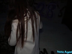 Asiat, Pik sutte, Brunette, Penge, Udendørs, Lille kvinde