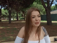 Sperma v puse, Na pejska, Dávení, Na veřejnosti, Realita, Ruské, Vyholené, Tetování