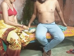 18, 叔母, バイセクシャル, カップル, 食べ物, 自家製, 人妻の, キス