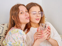 18, Baben, Slick, Porrstjärnor, Fitta, Rakad, Tonåring, Tuttar