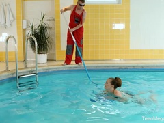 Cuarto de baño, Tetas grandes, Mamada, Corridas faciales, Sexo duro, Hd, Afeitado, Adolescente