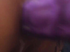 Anal, Bundão, Casal, Hardcore, Máquina de sexo, Mijar, Hermafrodita andrógina, Tatuagem