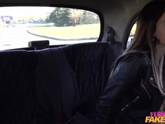 Blondynka, Brunetka, Lesbijka, Lizanie, Cipka, Chudy