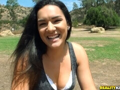 Culo grosso, Grande cazzo, Pompino, Brunetta, Da dietro, Soldi, Tette naturali, Ragazza