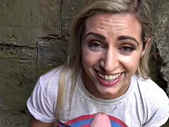 Beauté, Sucer une bite, Européenne, Faciale, De plein air, Pov, Public, Rasée