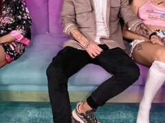 18 años, Amateur, Papá, Penetracion con dedos, Pajear, Tabú